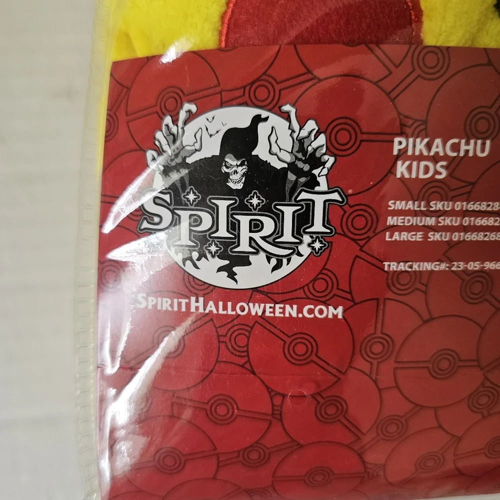 Spirit Pokemon Pikachu Costume Size Youth L 12-14 One Piece Yellow Zip Up NIP